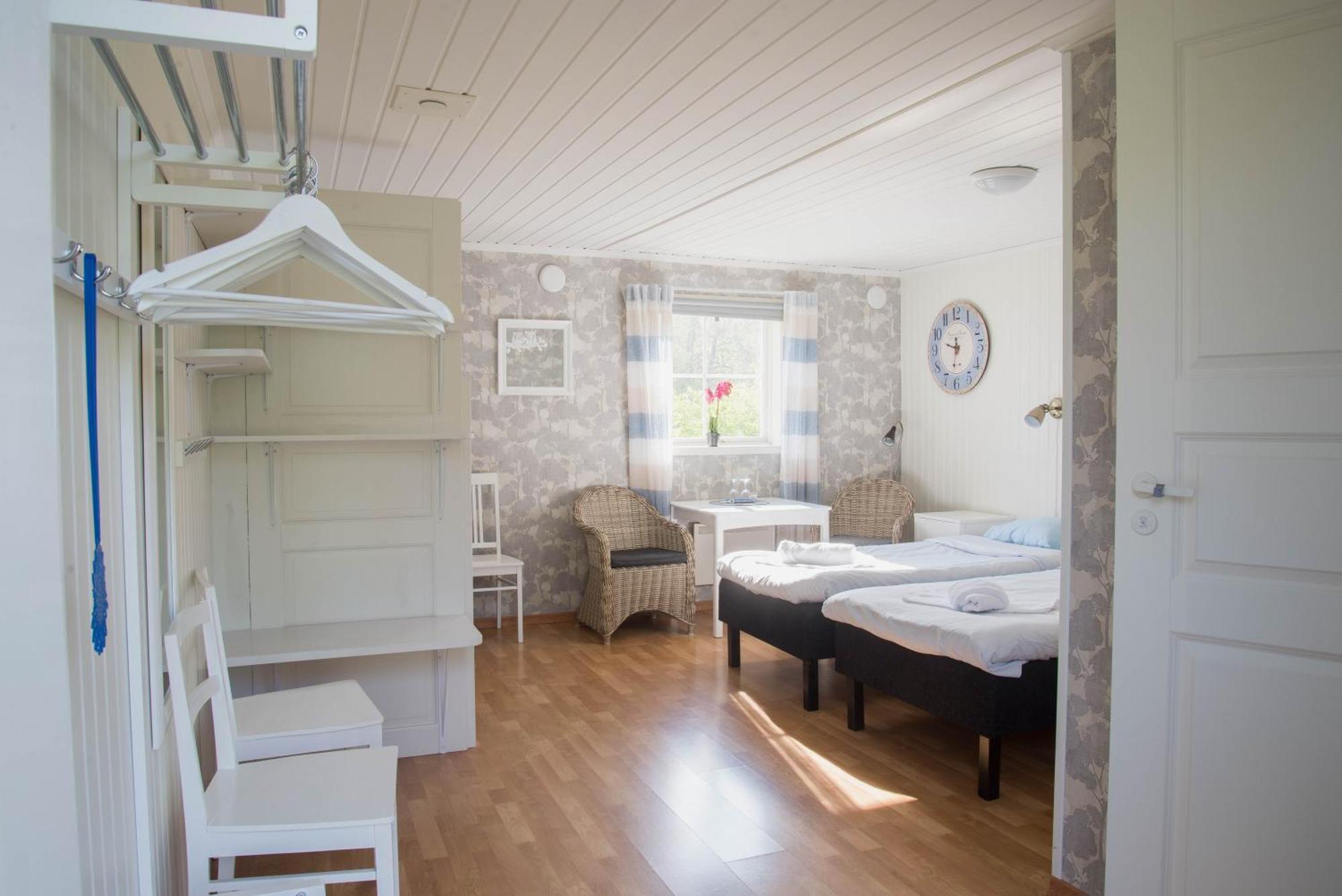 Bed and Breakfast Kastelholms Gaesthem à Sund Extérieur photo